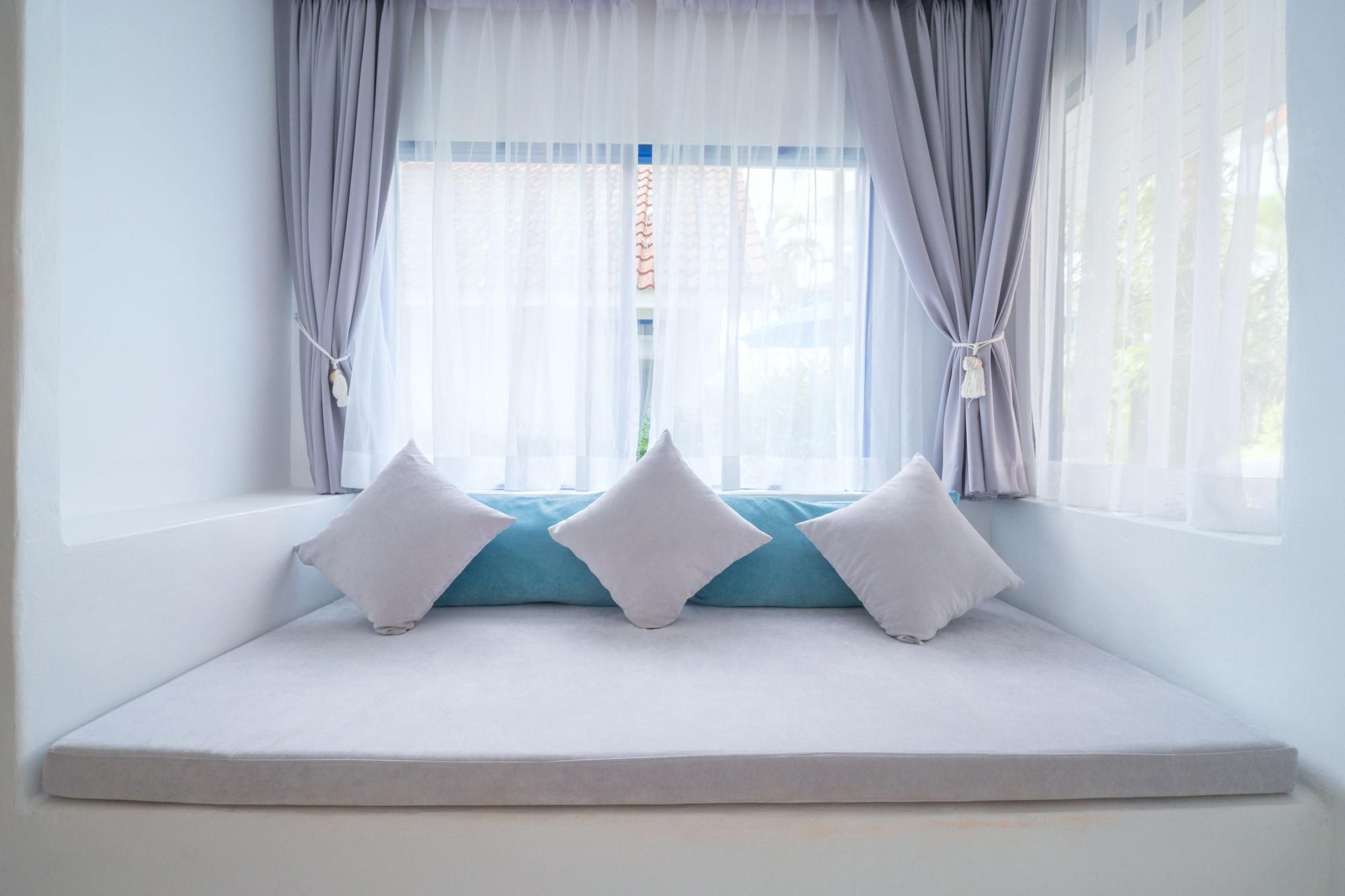 Ocean Breeze Resort Khaolak Khao Lak Exterior photo